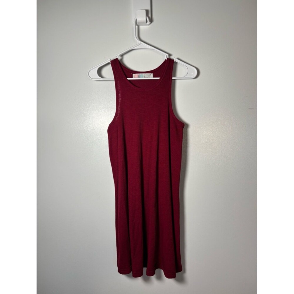 Sleeveless Ribbed Mini Dress in Burgundy